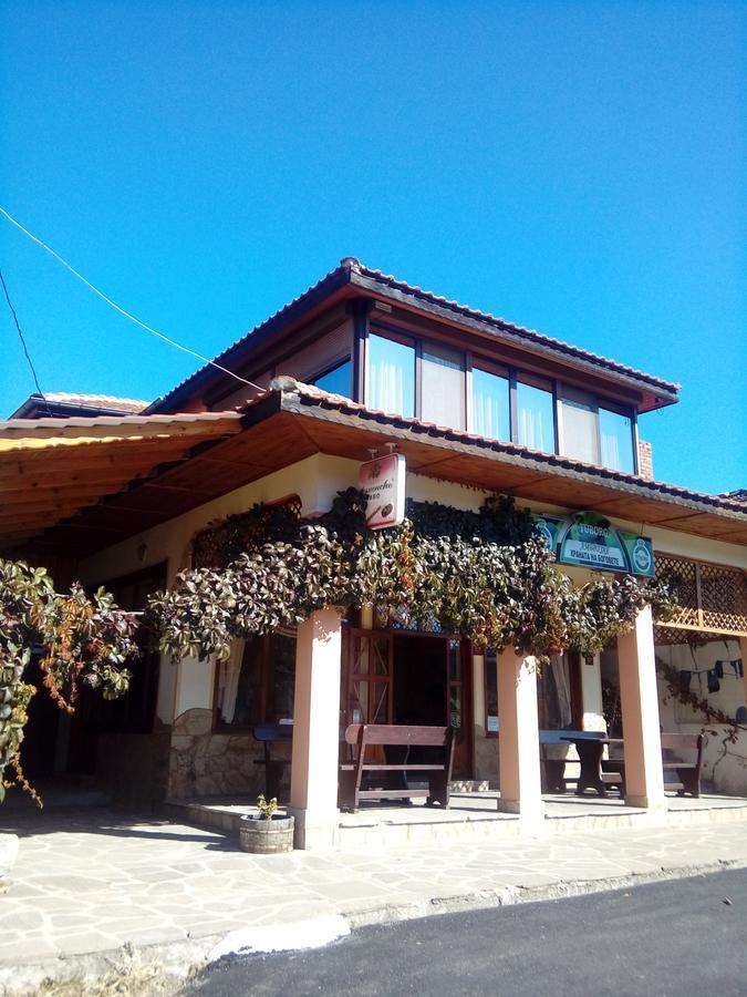 Guest House Ambrozia Kotel Kültér fotó